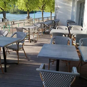 Hotel Du Rhône